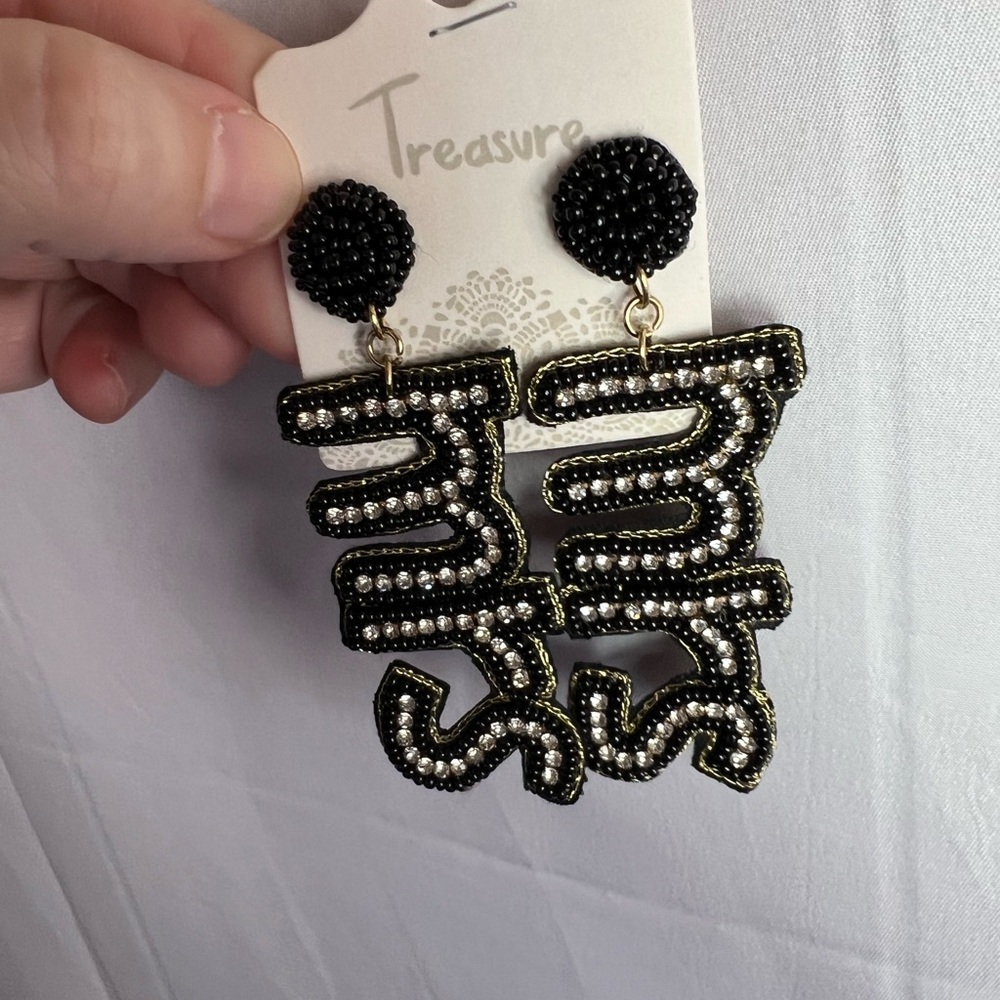 Treasure Black Dangle Earrings MRS. For Pierced Ears NWT